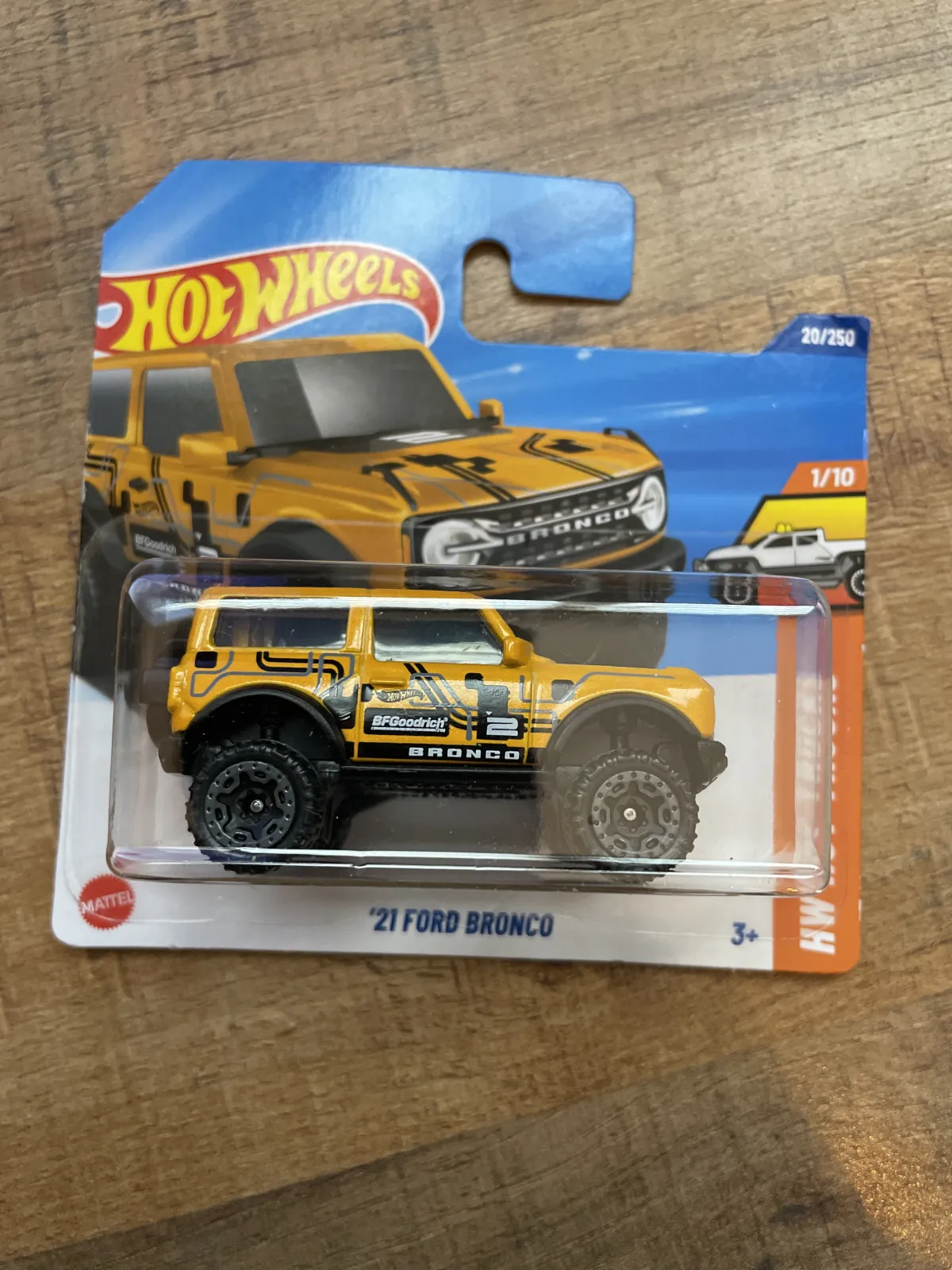 Nouvelle pièce de ma collection Hot Wheels : le Ford Bronco